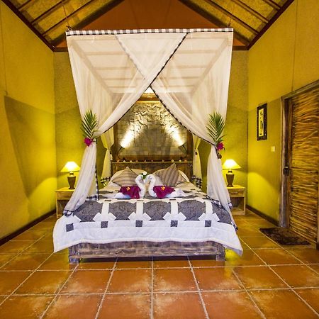 Hotel Global Royal Pemuteran Extérieur photo
