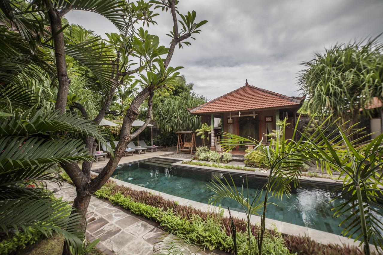 Hotel Global Royal Pemuteran Extérieur photo